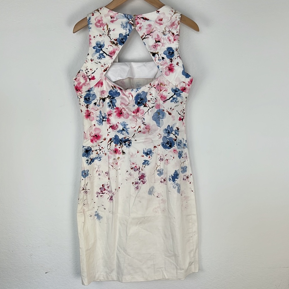 Concept Club Floral Spring Square Neckline & Key Hole Back Dress Size Small NWT - Picture 7 of 11